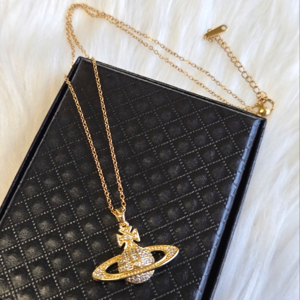 orb gold necklace ✨️